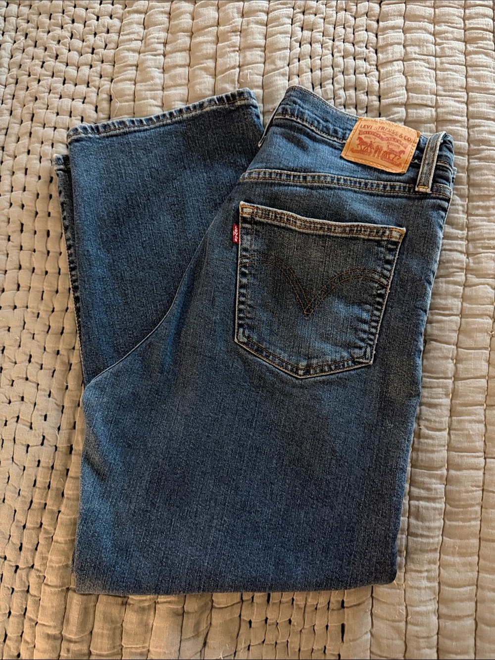 Levi's Women's Ribcage straight ankle Dark Blue Jeans